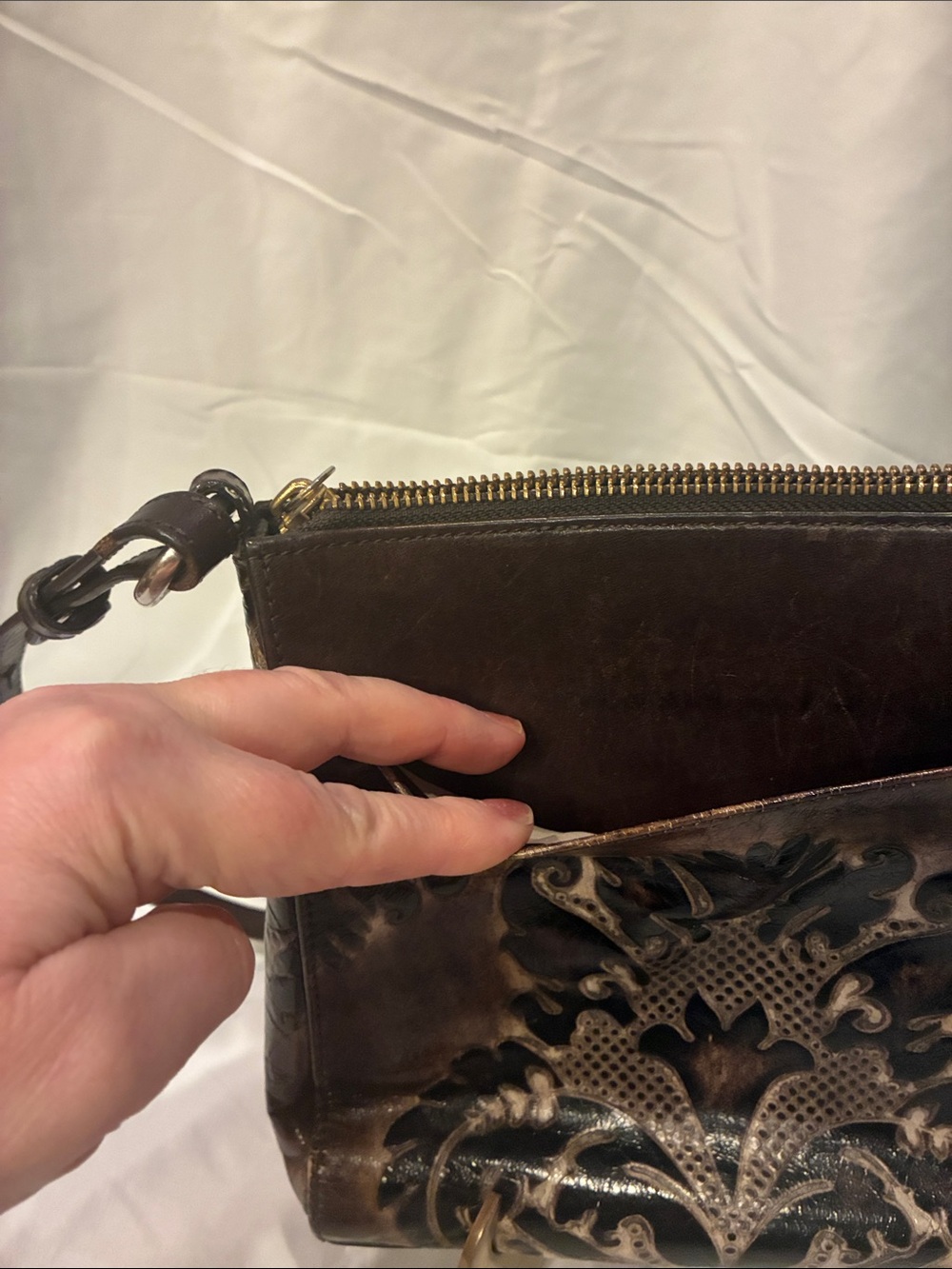 Brahmin Mimosa Espresso Fresco Embossed Leather Crossbody (ABBA) - Picture 10 of 16